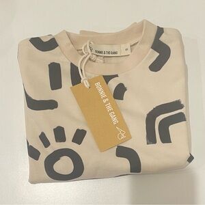 Bonnie & the Gang cream and black sweatshirt, brand new with tags size 4Y